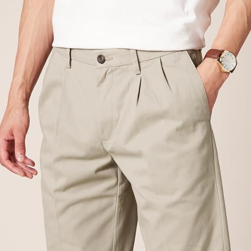 Amazon Essentials Men's Classic-Fit Wrinkle-Resistant Pleated Chino Pant, Khaki, 38W x 30L - 3