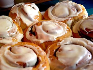 Cinnamon Roll Mix w/Sweet Cream Vanilla Bean Frosting 2 lb 5 oz