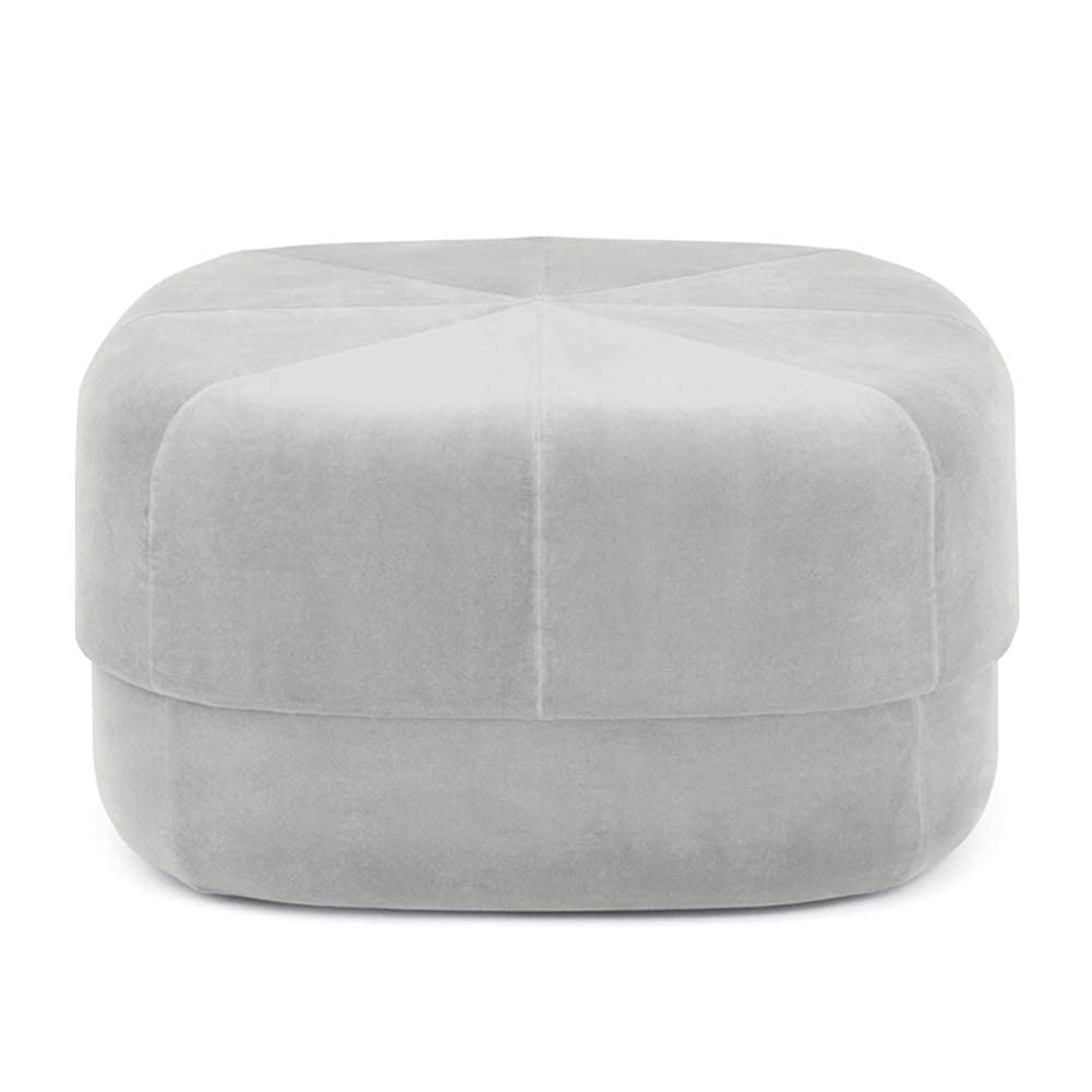 Manque de place dans le salon ? Optez pour ce pouf gris multifonction