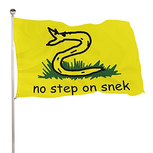 No Step on Snek Banner Flag Polyester Hanging Flag for Yard Indoor Outdoor Decoration 24x35 in