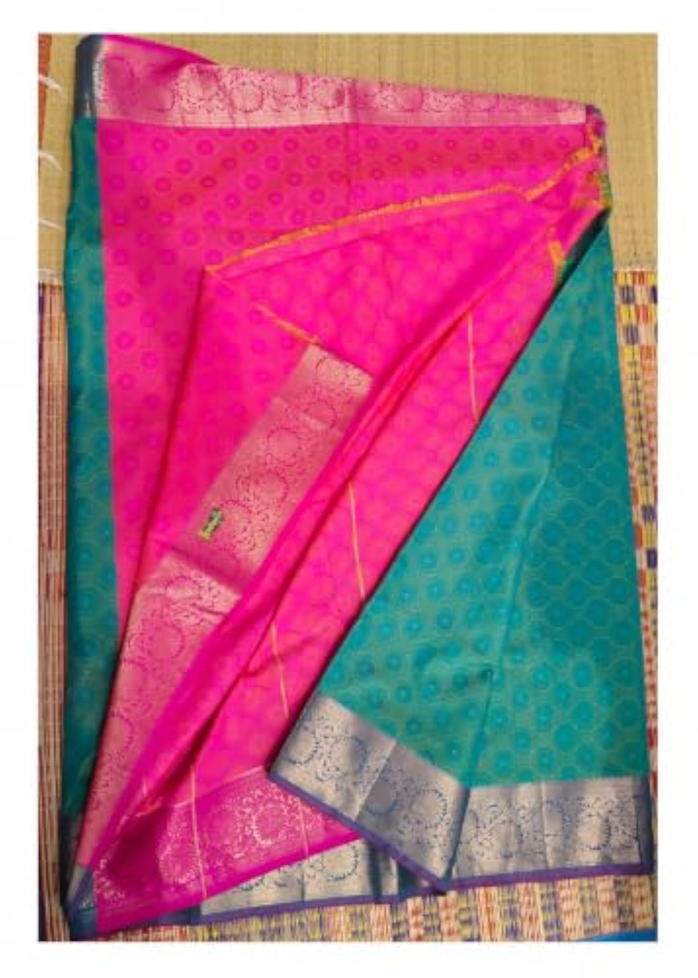 Women's Traditional Saree
