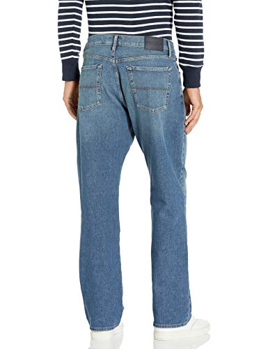 Image of Lucky Brand Men's 181 Relaxed Straight Jean