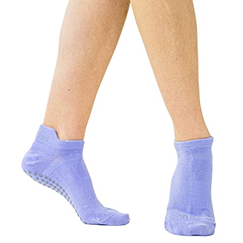 Great Soles Tie Dyed Ombre Non Slip Sport Grip Socks for Women - Grip Socks for Yoga, Pilates, Barre, Ballet - Lilac/Grey \'Great Souls\' on Grip