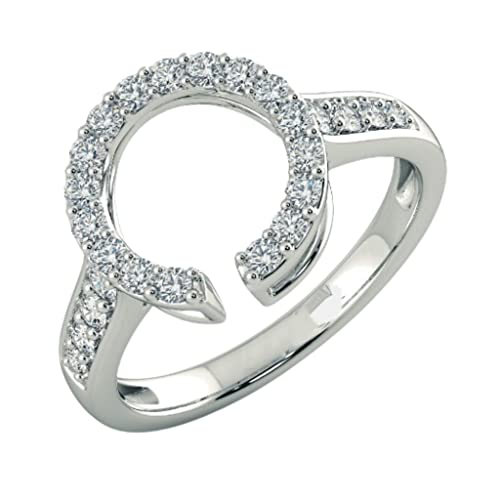 Bague en argent avec zircon cubique éclatant et design intemporel