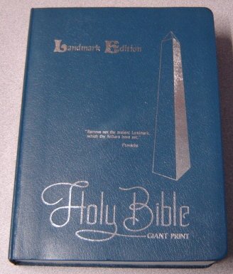 The Holy Bible in Giant Print: Containing the Old and New Testaments in ...