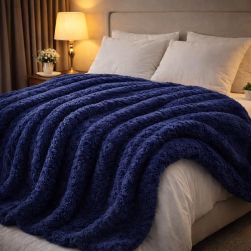 Image of WONJU Ultra Plush Mink Blanket | Soft Warm Fleece Blanket for Double Bed | Luxury Winter Blanket for Bed, Sofa, Couch & Travel | Machine Washable (Blue)