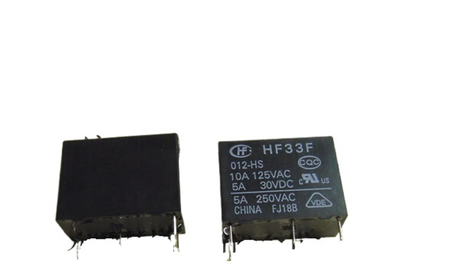 Relais HF33F 012-HS 12VDC DIP4 miniature pour circuit imprimé
