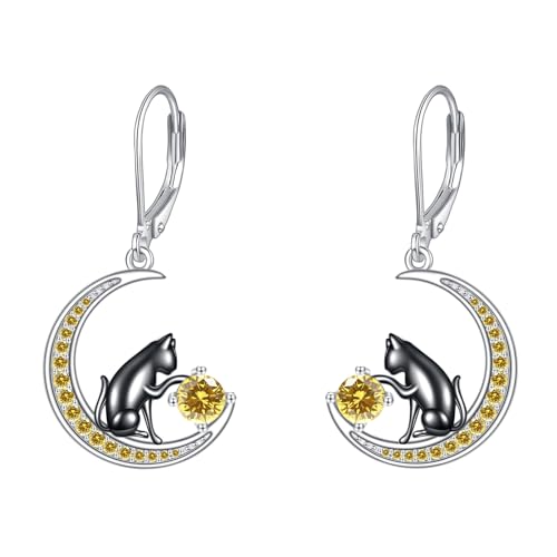 Boucles d'oreilles chat argent à porter au quotidien avec élégance