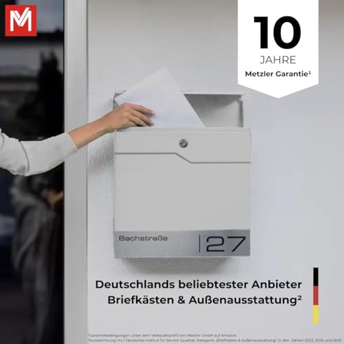 Metzler® Briefkasten Weiß mit Zeitungsfach, personalisiert mit Lasergravur, Wandbriefkasten mit austauschbarem Edelstahl-Namensschild… – Ansicht 5