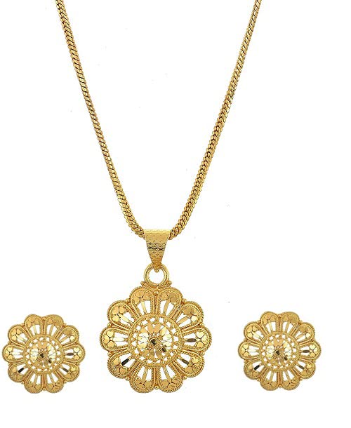 Handicraft Kottage womens Gold Plated Pendant Set with Two earrings (B09LR3YN64) Amazon Price History, Amazon Price Tracker