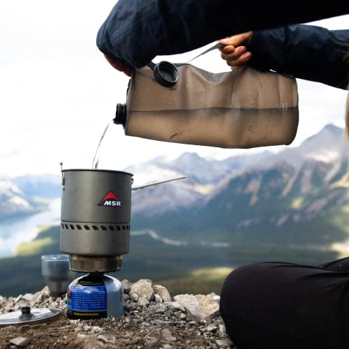 HydraPak Seeker Review ⋆ Expert World Travel