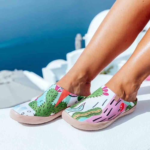 Image of UIN Slipper Woman Travel Art Painted Shoes Wide Toe Casual Home Slip On Mules Malaga