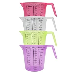 Kurtzy Helder Plastic Maatbeker (Set van 4) – 1 Liter / 1000 ml – BPA Vrij Stapelbare Kannen met Tuit, Grip Handvatten & Makkelijk te Lezen Maten – Keuken Maar Kan voor Voedsel, Koken & Bakken