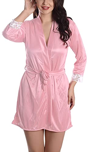 Robe de chambre en satin pour un dimanche cocooning et chic à la maison