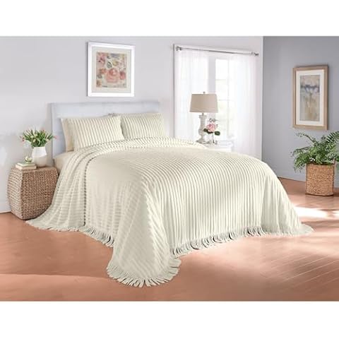 BrylaneHome Chenille Bedspread - Queen, Eggshell Cover