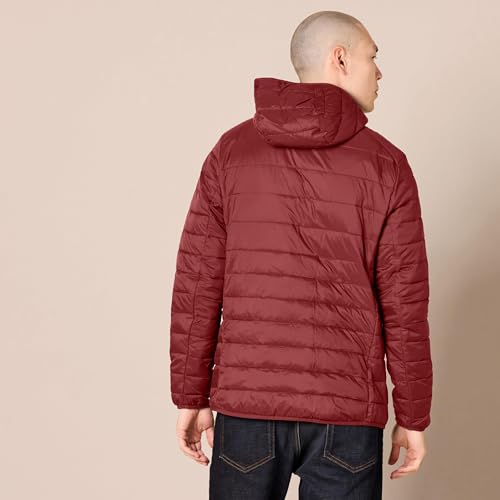 Image of Amazon Essentials Men's Lightweight Water-Resistant Packable Hooded Puffer Jacket