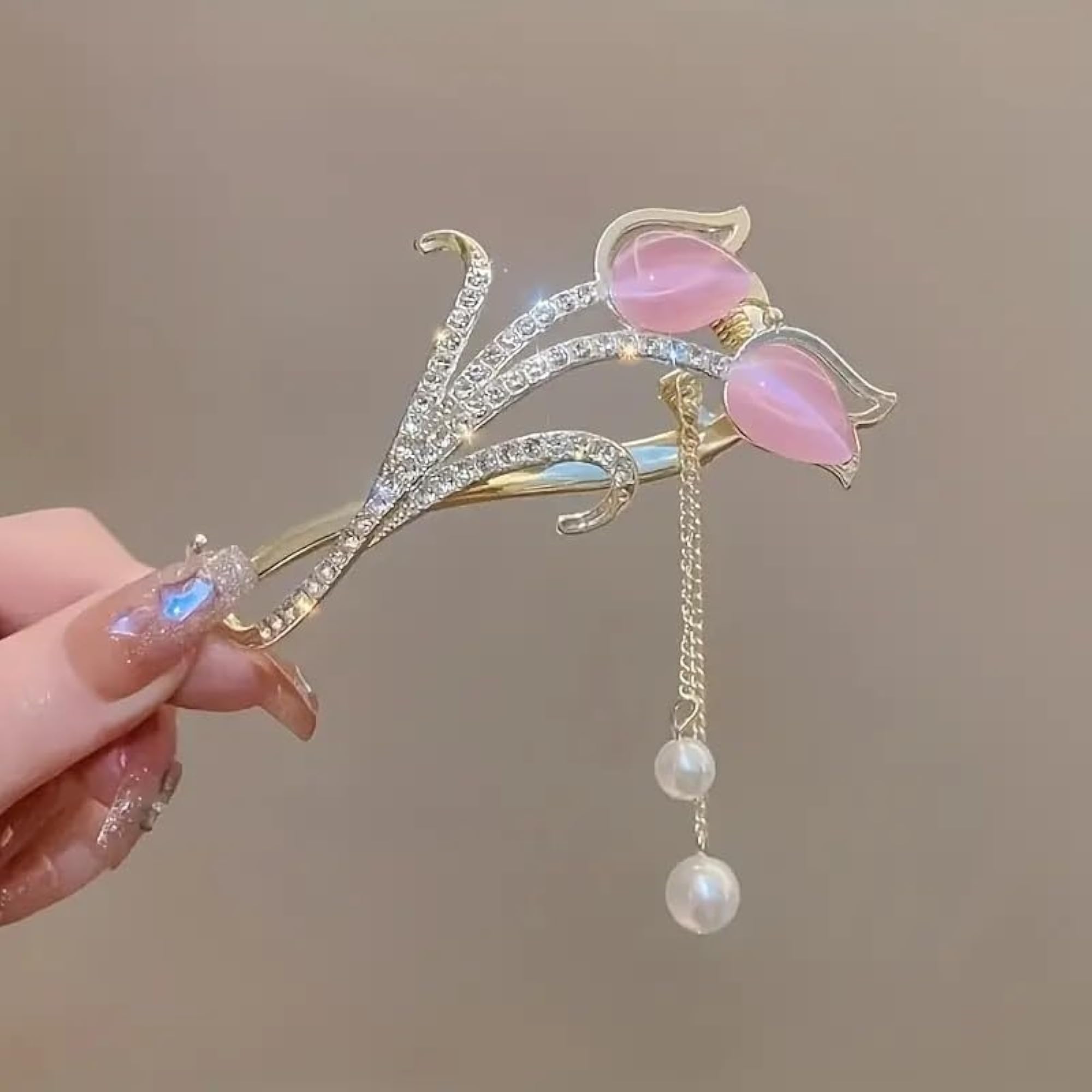 Elegant Tulip Tassel Hair Clip with Frog Buckle