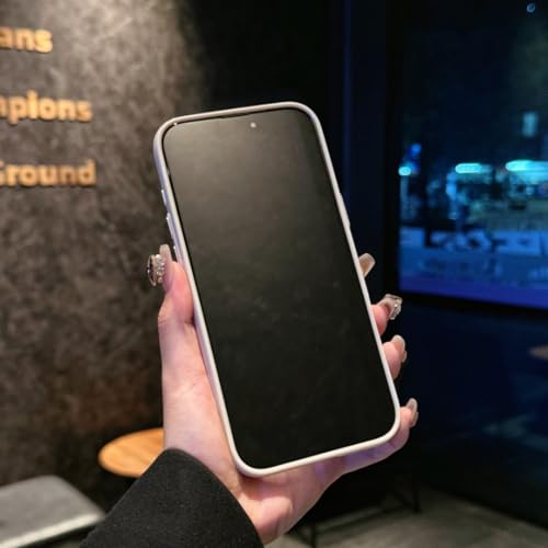Coque fine iPhone 15 paillettes pour vos soirées et le bureau