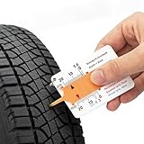 PLASTICA PREMIUM DUREVOLE: Realizzato in plastica di alta qualità, questo misuratore battistrada pneumatici è resistente all'usura e alle cadute per una lunga durata. Il suo design leggero lo rende facile da trasportare in auto o nella cassetta degli attrezzi, eliminando il fastidio di strumenti di misurazione ingombranti e fragili.