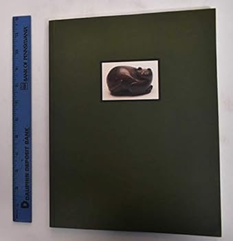 Paperback Japanese Folk Art: A Triumph of Simplicity Book