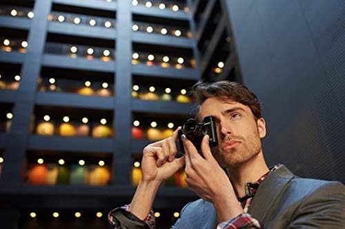 Sony RX100 III Creator Kit | Advanced Premium Compact Camera with Shooting Grip VCT-SGR1 (1.0-Type Sensor, 24-70 mm F1.8-2.8 Zeiss Lens and Flip Screen for Vlogging)