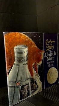 Paperback Church Mice and the Moon Book