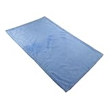 Coperta per animali domestici: La dog blanket in morbido tessuto plush offre un calore delicato, ideale per mantenere il tuo cane o gatto confortevole durante le stagioni fredde, facilitando sonni tranquilli senza preoccupazioni di freddo