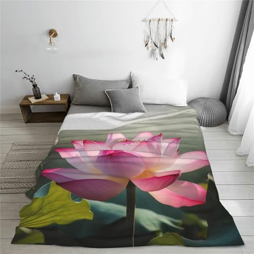 Couverture flanelle microfibre pour des soirées cocooning sur le canapé
