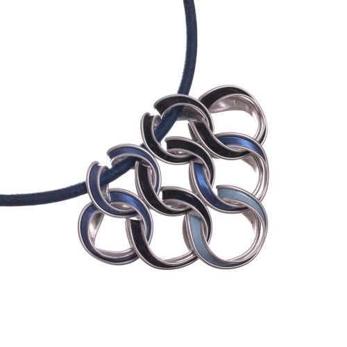 Collier éthique Interlink bleu - L'excellence d'un bijou durable - 2