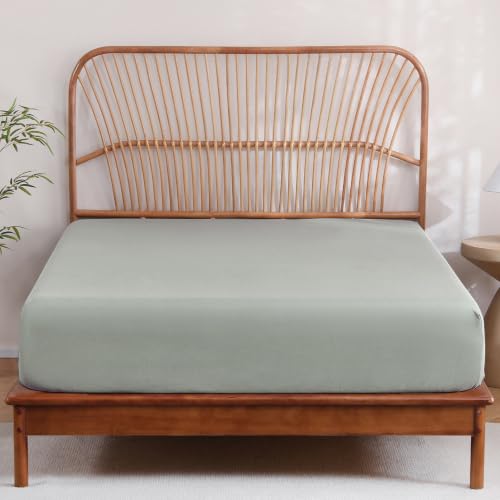 FreshCulture Bamboo Fitted Sheet Queen Size, Viscose Derived from Bamboo, Silky & Breathable, 16" Deep Pocket with Elastic Edges, Hotel Luxury Cooling Bottom Sheets for Hot Sleepers, Grey Green