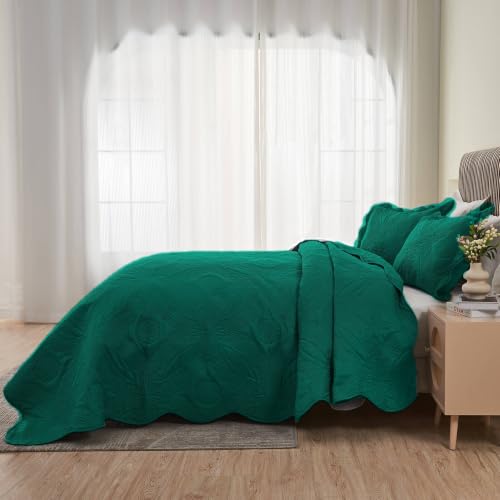 Image of Kingnex Oversized King Bedspreads 128x120 for Extra Wide Tall King or Cal King Bed Ultrasonic Quilted Coverlet Set 3 Piece Include 1 Quilt 2 Pillowcases Rain Forest Green
