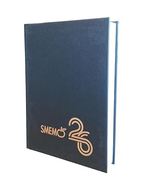 PRESTIGE & DELUXE Agenda compatibile con diario Smemoranda classic nero 16 mesi 2025-2026 F.to Standard 12x16,5 cm Size Lite + portachiave fischietto e penna multicolore