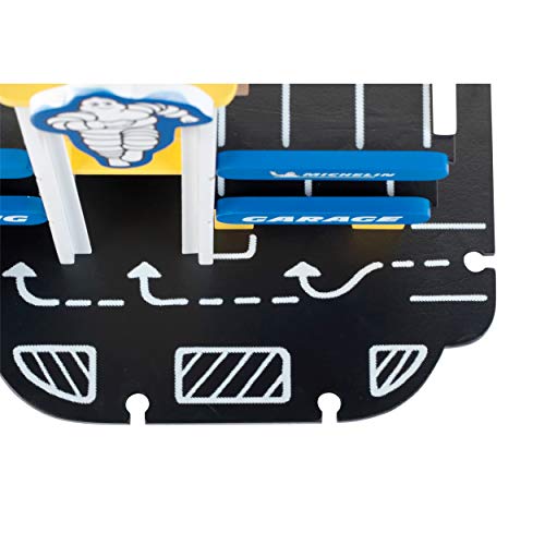 Theo Klein 3404 Michelin Parkhaus mit 3 Ebenen, Holz | Parkgarage inkl. 2 Autos u.v.m. | Kompatibel mit Holzfahrbahnen | Maße: 46 cm x 29 cm x 39 cm | Spielzeug für Kinder ab 3 Jahren