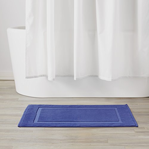 AmazonBasics Banded Bath Mat, Navy Blue