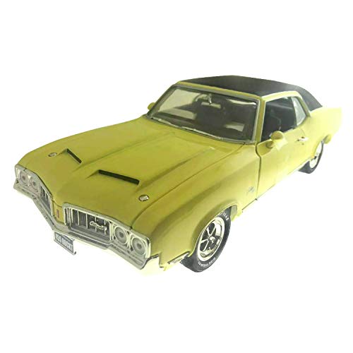 ERTL #4203 American Muscle Auto World 1970 Oldsmobile Cutlass SX,Yellow 1/18 Scale Diecast