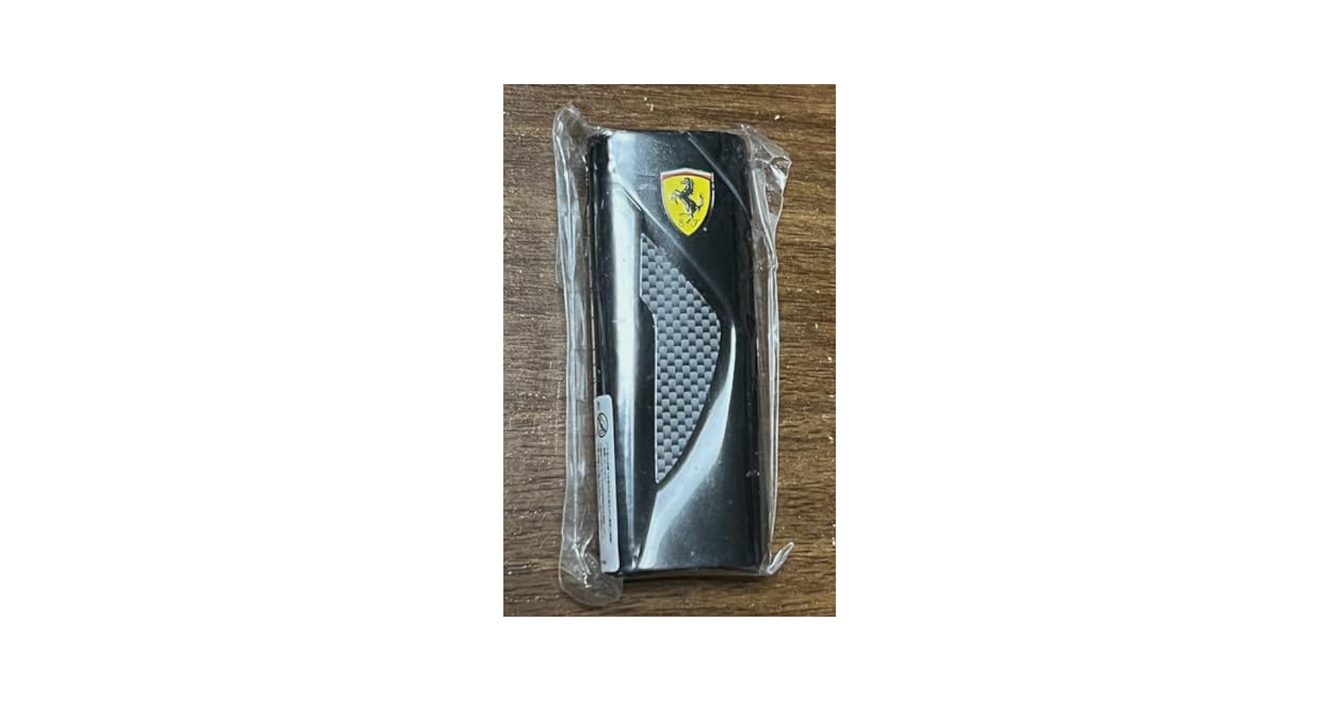 Ferrari ロゴ入りライター 黒 Ferrari 全3色 フェラーリロゴ&Cavallinoステッカー(クリア