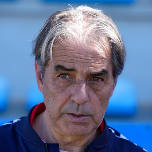 Confer&egrave;ncia de premsa de Natxo Gonz&aacute;lez (J24, 25/26)