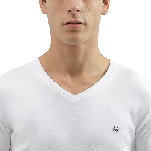 Image of UNITED COLORS OF BENETTON Men's Cotton Solid Regular Fit T-Shirt