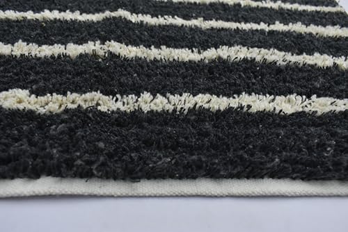 Image of Embossed Super Soft Anti Skid (40x60 cm) Super Absorbent Mats Microfibre 2000 GSM Door Mats for Home /Bathroom /Bedroom /Kitchen /Floor Mat (Pack of 1) Pattren - Solid (Slim line Grey)