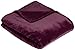 Amazon Basics Überwurf Kuscheldecke, Nicht beheizt, aus weichem, samtigem Plüsch, 168 x 229 cm, Aubergine
