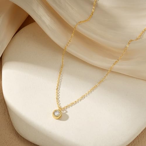 CHESKY Diamond Pendant Necklace for Women,Dainty Gold Necklace 14k Gold Plated Figaro Chain Choker Necklaces Cute Simple Cubic Zirconia Trendy Necklace Jewelry Gifts for Women