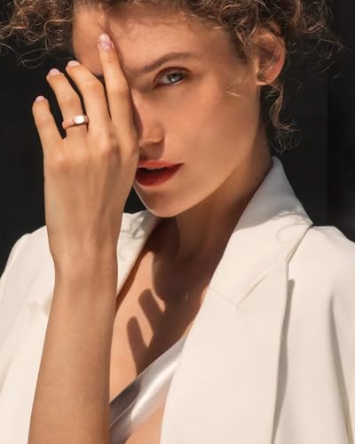 Image of Egnaro Silicone Wedding Bands Women, Inner Arc Ergonomic Breathable Design