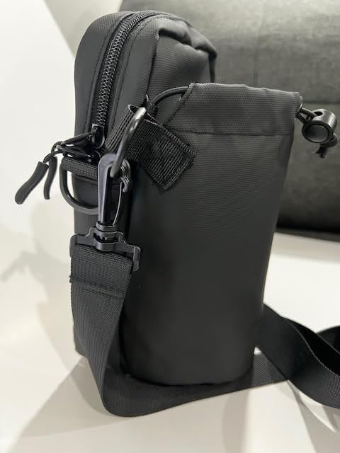 Magnetic Bottle Sling Bag for Gym, Travel, Sports, 5 Built-in Magnets, Black, bolsa magnetica de gimnacio para botellas para honbres y mujeres, camping bag4