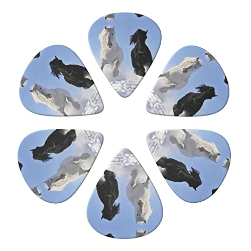 Black and White Horses Running Lot de 6 médiators pour guitare acoustique, guitare électrique, basse, ukulélé – fins… - Les Beatles, Paul McCartney, John Lennon, RIngo Starr, George Harrison Black and White Horses Running Lot de 6 médiators pour guitare acoustique, guitare électrique, basse, ukulélé – fins… – Image 5