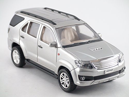 Image of Centy Toys Kids Fortuner Figure (150 /60 /60 Mm, Silver)