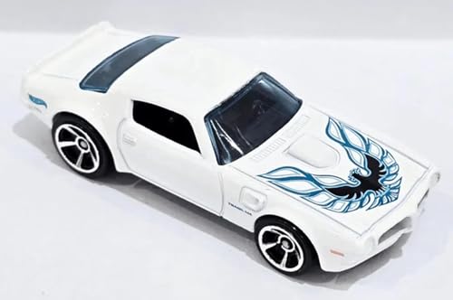 Image of hw Die-Cast 1:64 for Ages 3 and up ('73 Pontiac Firebird | Muscle Mania | White)