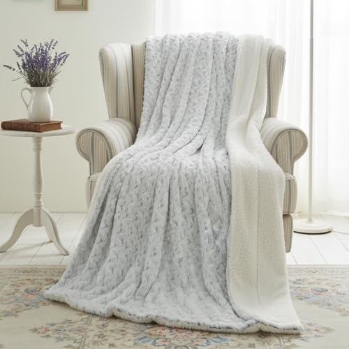 Tache White Snowy Owl Throw Blanket Super Soft Winter Warm Fluffy Sherpa Oversized Faux Fur Throw Blanket, Twin Size, 63x90