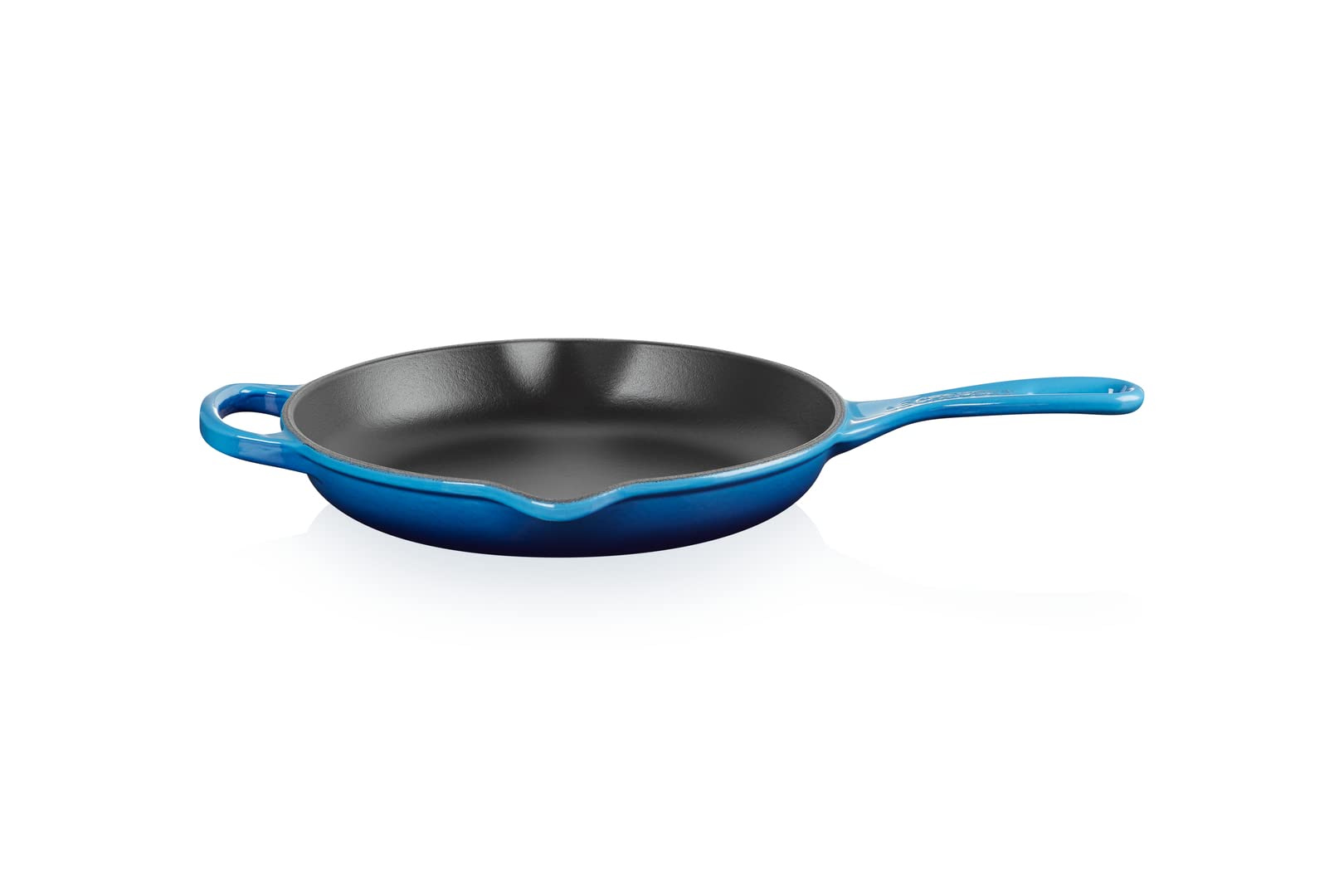 Le Creuset Signature Patelnia żeliwna do pieczenia i serwowania, okrągła, 23 cm, do wszystkich rodzajów kuchenek włącznie z indukcyjnymi, 1,93 kg, Lazurowa, 20182232200422