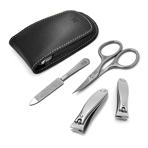 Are manicure scissors allowed in carry on luggage 4-Piece Travel Manicure Set in Leather Case