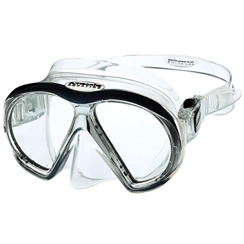 Máscara de buceo con lentes ultra transparentes que optimizan la visibilidad submarina